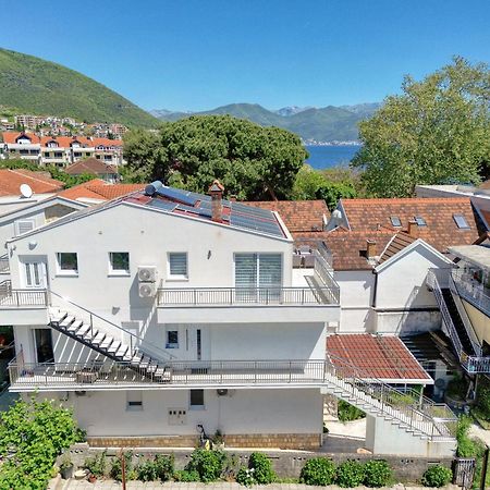 Apartments Ljubica تْشيرسيك نوفي المظهر الخارجي الصورة