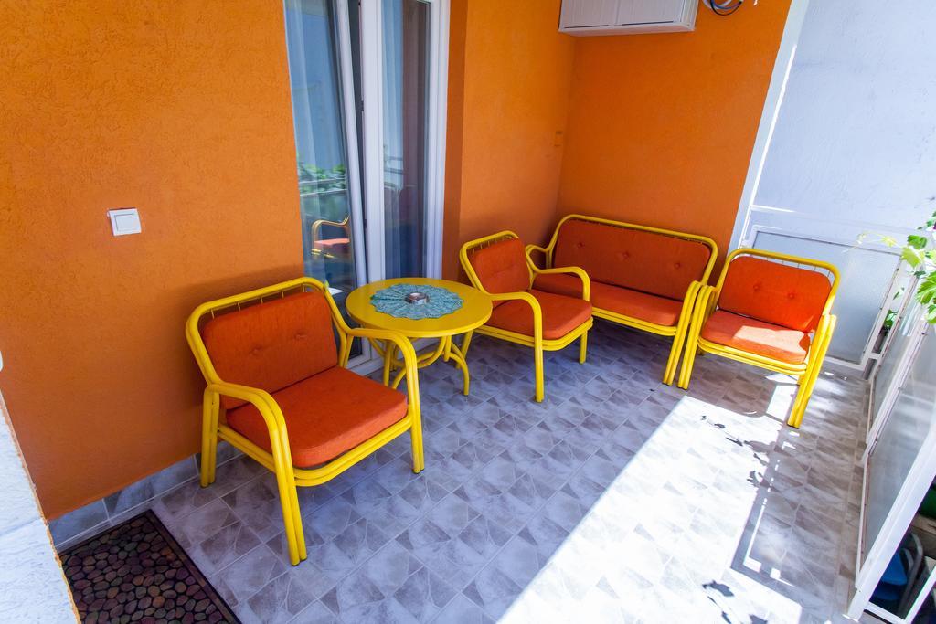 Apartments Ljubica تْشيرسيك نوفي الغرفة الصورة