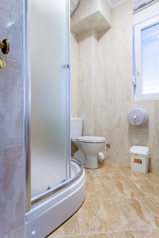 Apartments Ljubica تْشيرسيك نوفي الغرفة الصورة