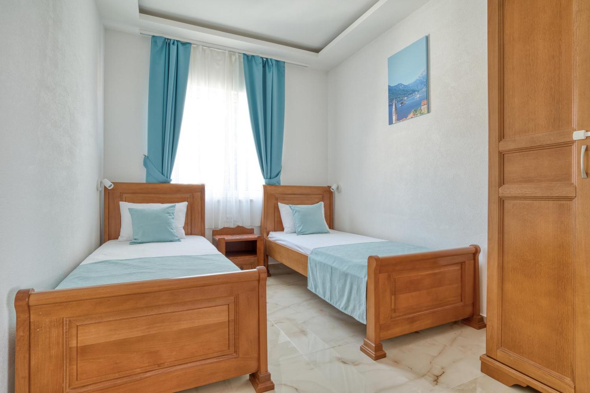 Apartments Ljubica تْشيرسيك نوفي المظهر الخارجي الصورة