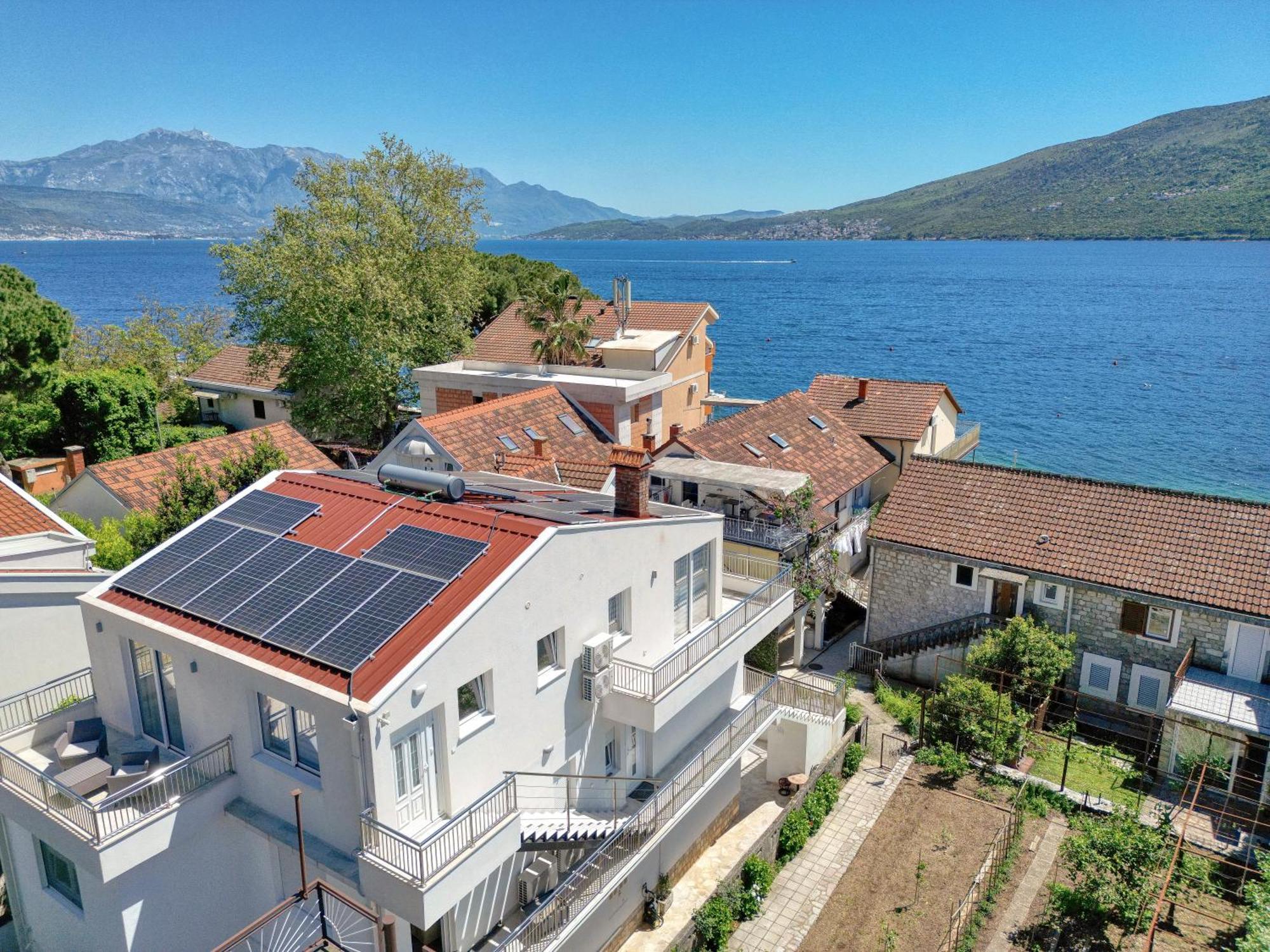 Apartments Ljubica تْشيرسيك نوفي المظهر الخارجي الصورة