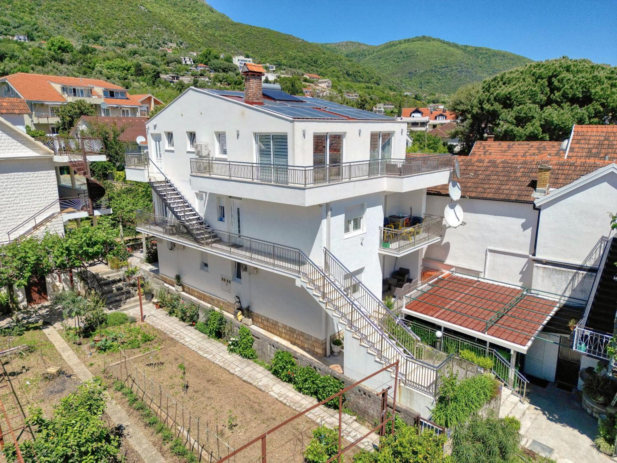 Apartments Ljubica تْشيرسيك نوفي المظهر الخارجي الصورة