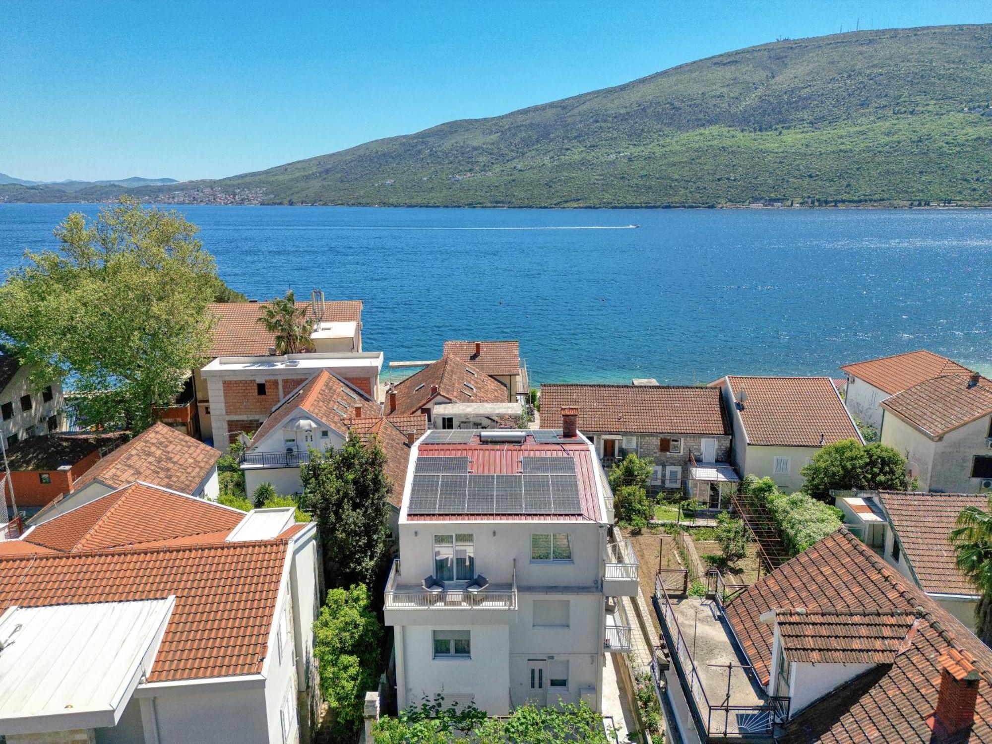 Apartments Ljubica تْشيرسيك نوفي المظهر الخارجي الصورة